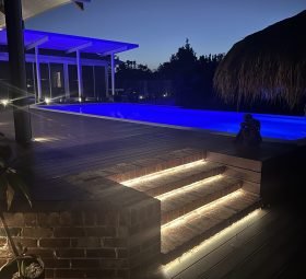 client-outdoor-steps-DROegPvZ